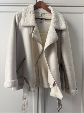 Zara Cream Faux Shearling Motorcycle Jacket